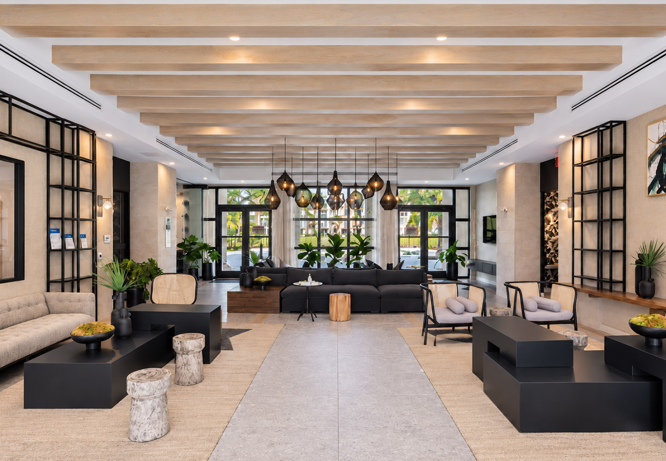 Center-At-Miami-Gardens-Clubhouse-Clubroom