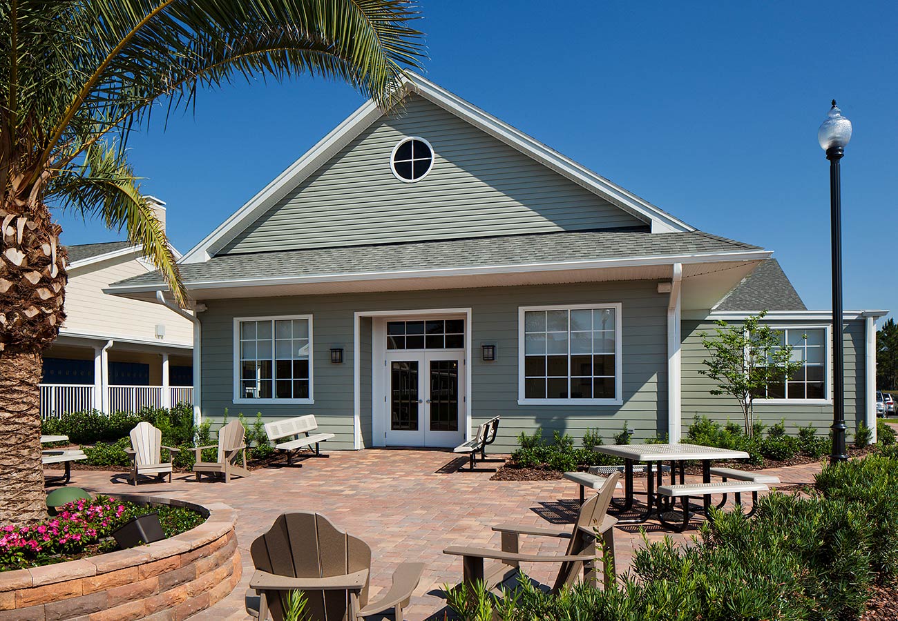 Windermere-Preparatory-School-Learning-Commons-Media-Center-Library-Courtyard